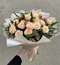 Букет Кремовые розы Латте в Сулее