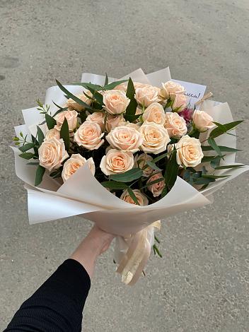 Букет Кремовые розы Латте в Сулее